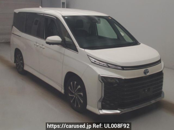 Used 2022 AT toyota voxy ZWR90W Image[2]