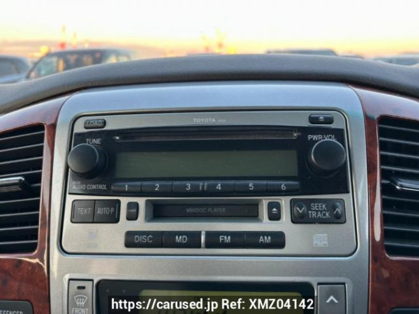 Used 2004 AT toyota alphard MNH10W Image[24]