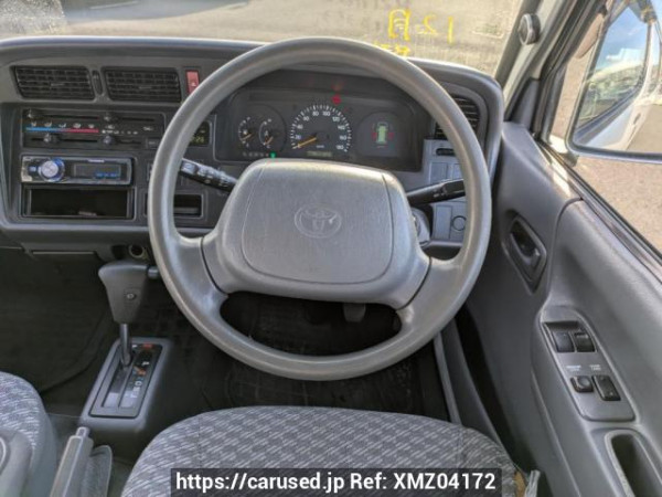 Used 2003 AT toyota hiace-van RZH102V Image[17]
