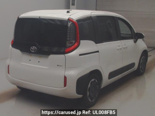 Used 2025 AT toyota sienta MXPL10G Image[1]