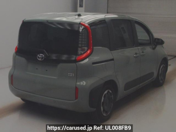 Used 2024 AT toyota sienta MXPL10G Image[1]
