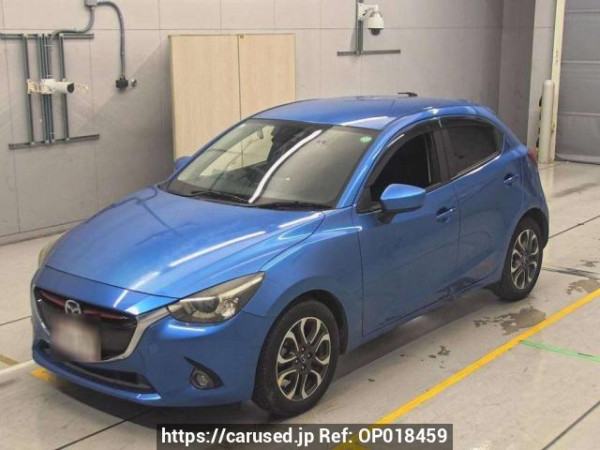 Used 2015 AT mazda demio DJ5FS Image[0]