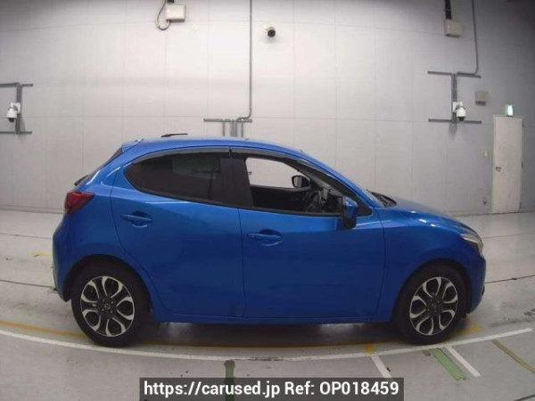 Used 2015 AT mazda demio DJ5FS Image[2]