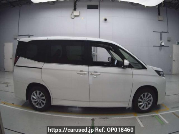 Used 2025 AT toyota noah ZWR90W Image[2]