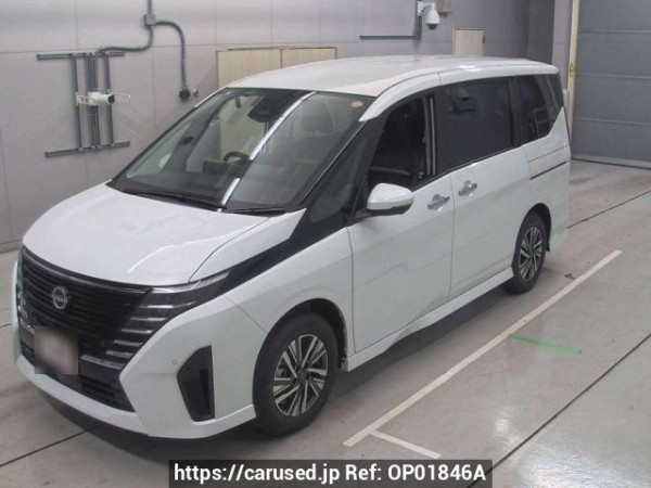 Used 2025 AT nissan serena GFC28 Image[0]
