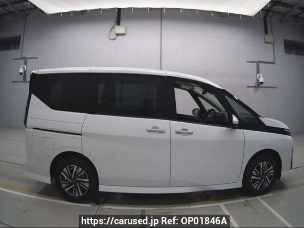 Used 2025 AT nissan serena GFC28 Image[2]