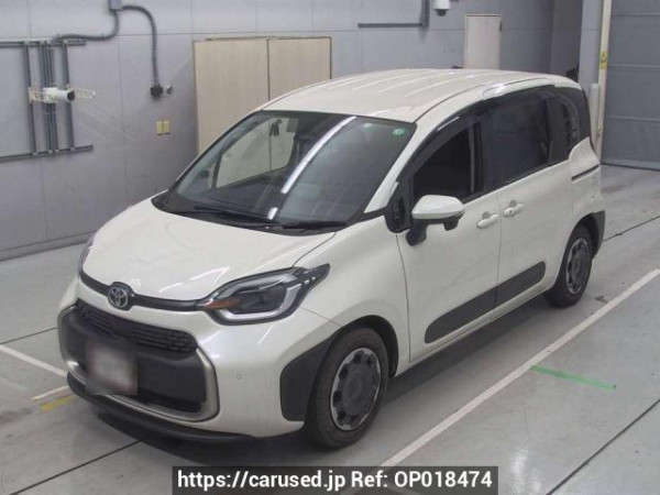 Used 2022 AT toyota sienta MXPC10G Image[0]