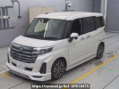 Toyota Roomy M900A