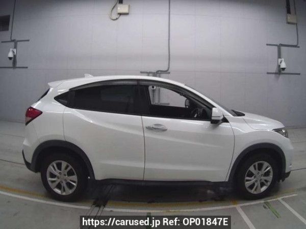 Used 2016 AT honda vezel RU1 Image[2]