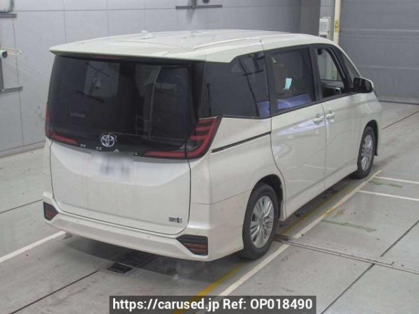 Used 2025 AT toyota noah ZWR90W Image[1]
