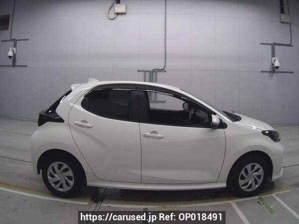 Used 2022 AT toyota yaris KSP210 Image[2]