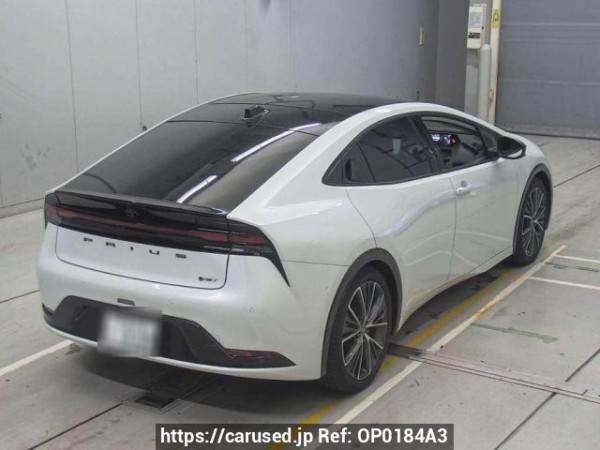 Used 2023 AT toyota prius MXWH65 Image[1]