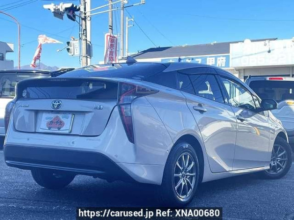 Used 2017 AT toyota prius DAA-ZVW50 Image[2]