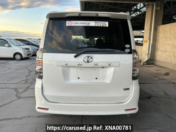 Used 2008 AT toyota voxy ZRR70W Image[5]