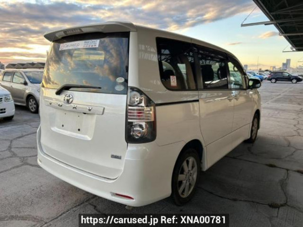 Used 2008 AT toyota voxy ZRR70W Image[6]