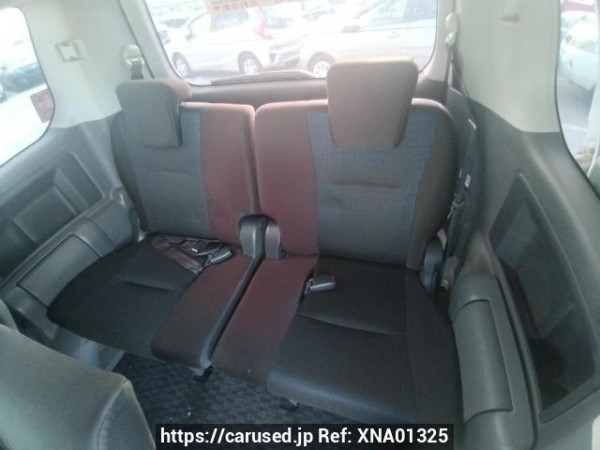 Used 2009 AT toyota voxy ZRR70W Image[17]