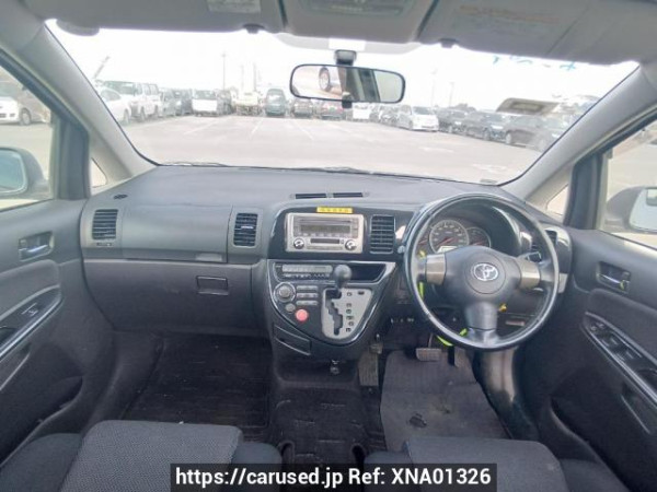 Used 2003 AT toyota wish ZNE10G Image[18]