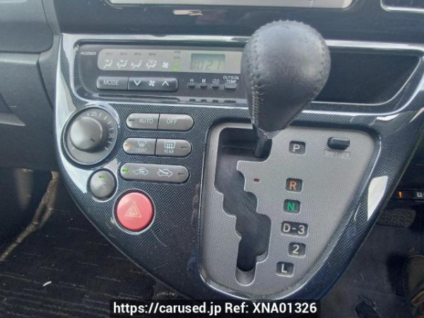 Used 2003 AT toyota wish ZNE10G Image[24]