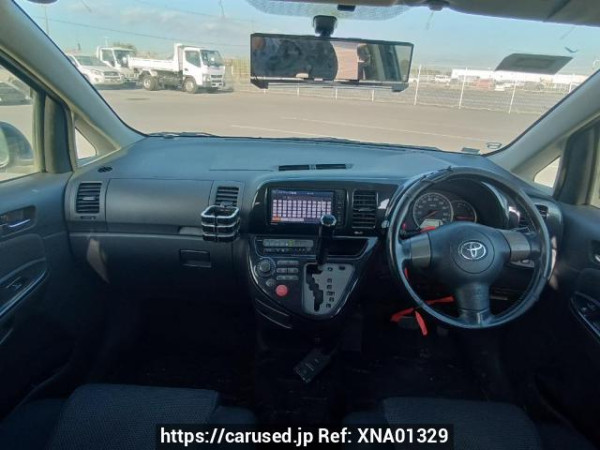 Used 2005 AT toyota wish ZNE10G Image[18]