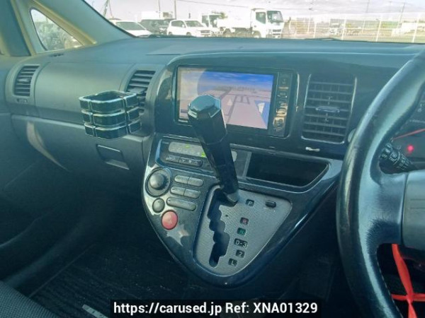 Used 2005 AT toyota wish ZNE10G Image[22]