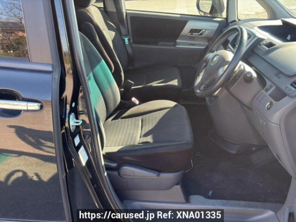 Used 2008 AT toyota voxy ZRR70W Image[11]