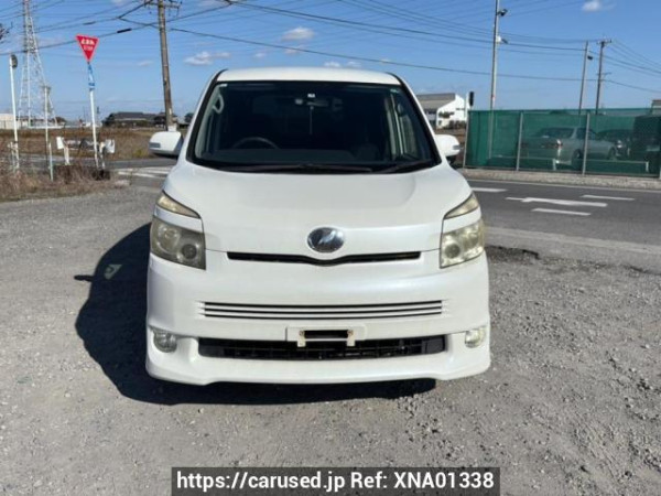 Used 2008 AT toyota voxy ZRR70W Image[1]