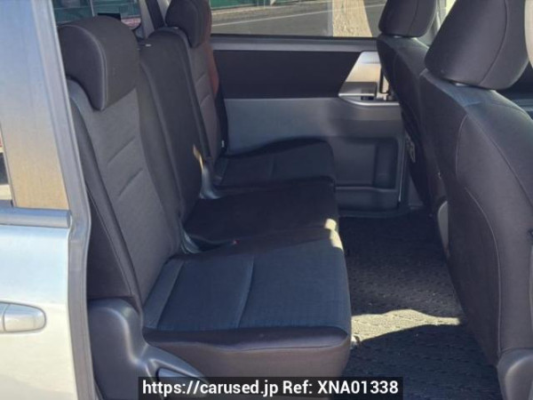 Used 2008 AT toyota voxy ZRR70W Image[12]