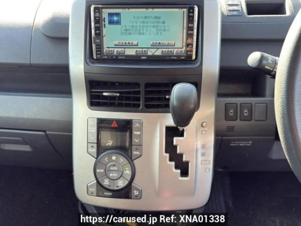 Used 2008 AT toyota voxy ZRR70W Image[20]