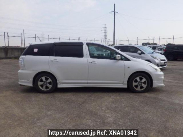 Used 2004 AT toyota wish ANE10G Image[7]
