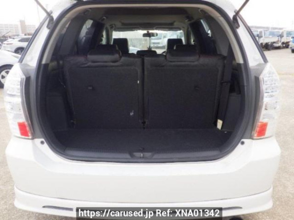 Used 2004 AT toyota wish ANE10G Image[8]