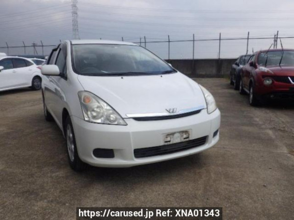Used 2005 AT toyota wish ZNE10G Image[0]