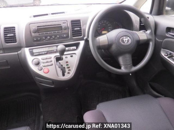 Used 2005 AT toyota wish ZNE10G Image[18]