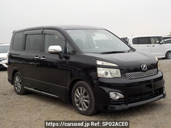 Used 2012 AT toyota voxy ZRR75W Image[0]