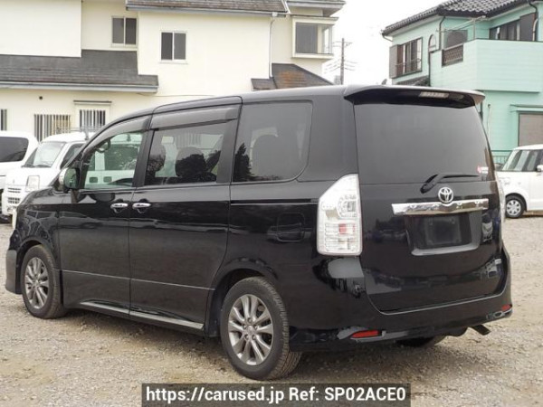 Used 2012 AT toyota voxy ZRR75W Image[1]