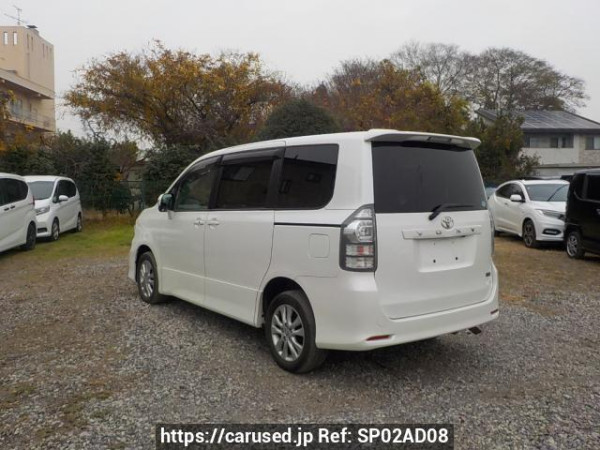 Used 2010 AT toyota voxy ZRR75W Image[1]