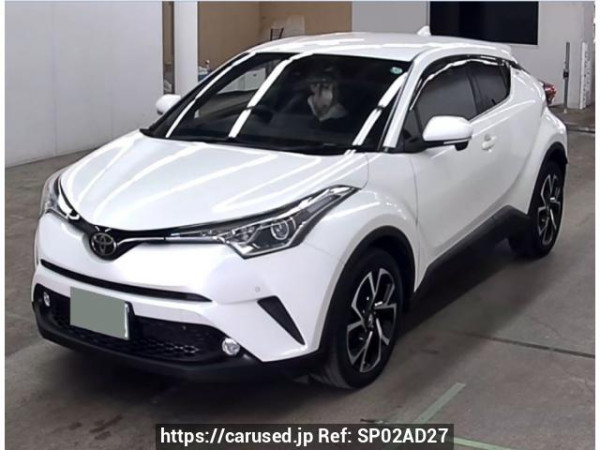 Used 2017 AT toyota c-hr NGX50 Image[1]