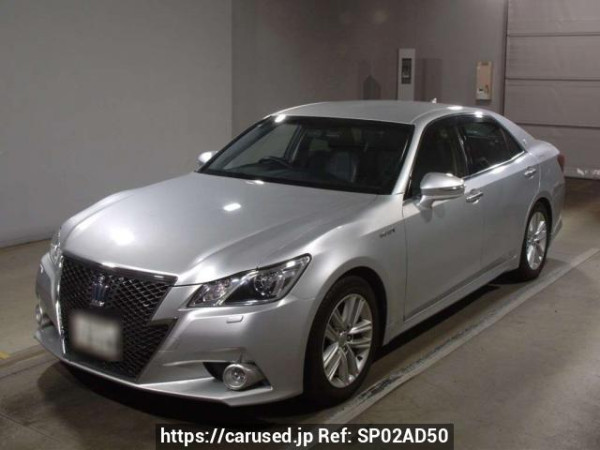 Used 2015 AT toyota crown-hybrid AWS210 Image[0]