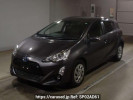 Toyota Aqua NHP10