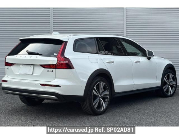 Used 2025 AT volvo v60 ZB420TM2 Image[1]