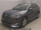 Toyota RAV4 AXAH54