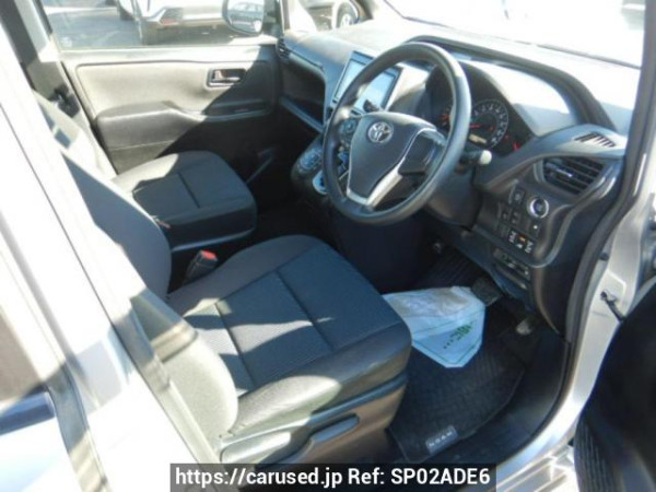 Used 2021 AT toyota noah ZRR80G Image[11]