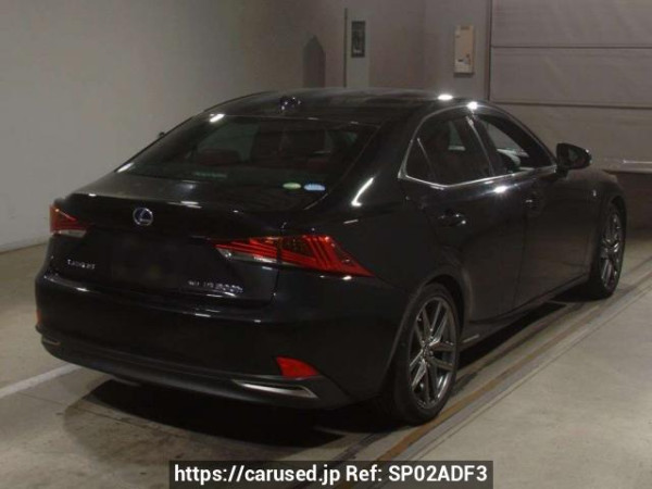 Used 2016 AT lexus is AVE35 Image[1]