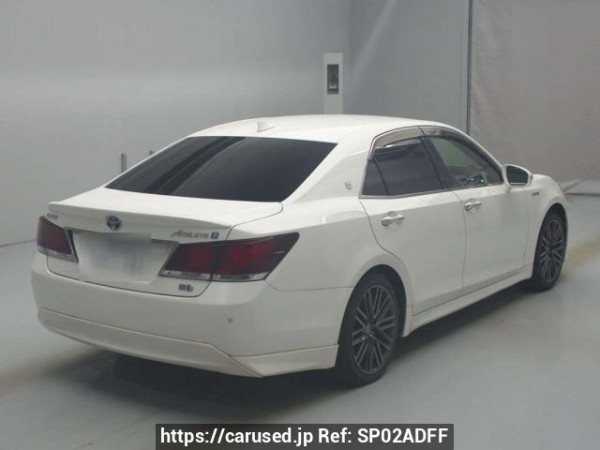 Used 2015 AT toyota crown-hybrid AWS210 Image[1]