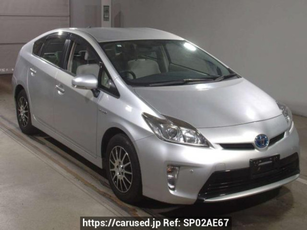Used 2015 AT toyota prius ZVW30 Image[2]