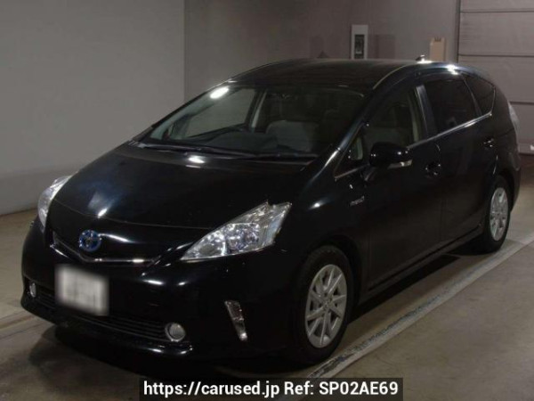 Used 2013 AT toyota prius-alpha ZVW41W Image[0]