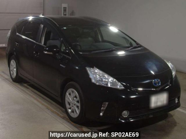 Used 2013 AT toyota prius-alpha ZVW41W Image[2]