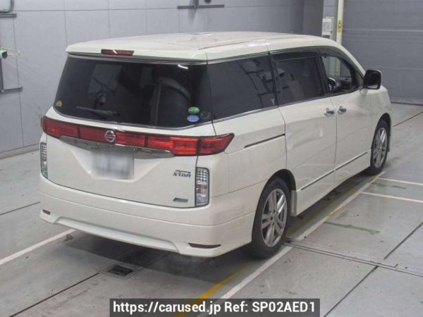 Used 2013 AT nissan elgrand TE52 Image[1]