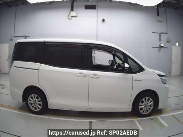 Used 2018 AT toyota voxy ZWR80G Image[2]