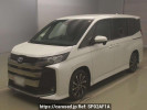 Toyota Noah ZWR90W