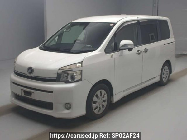 Used 2010 AT toyota voxy ZRR70G Image[0]